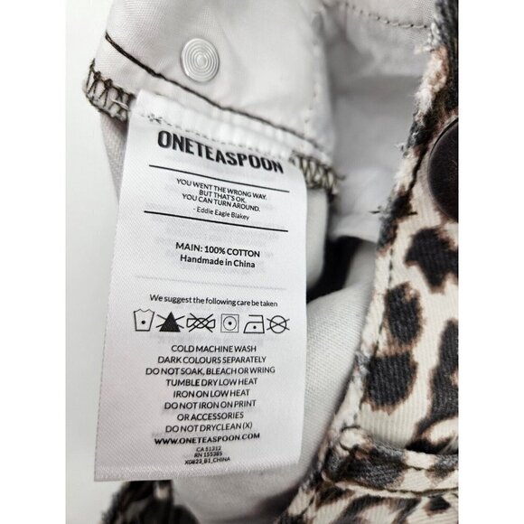 New One Teaspoon Animal Bandits Shorts Womens 26 Leopard Print Distressed - Picture 6 of 6
